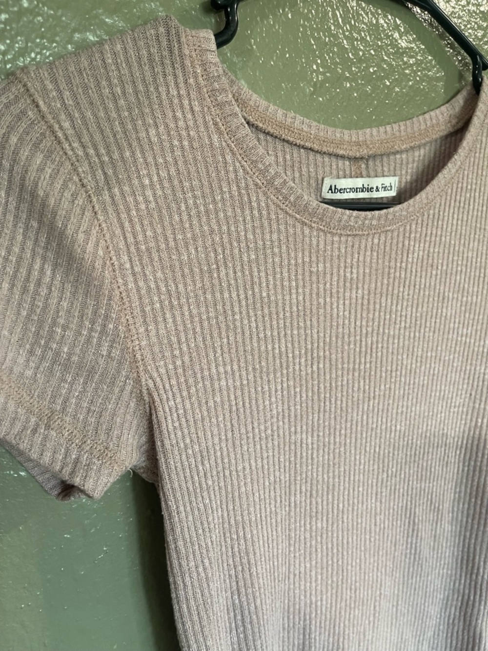Abercrombie & Fitch Ribbed Crewneck Top - Light Taupe